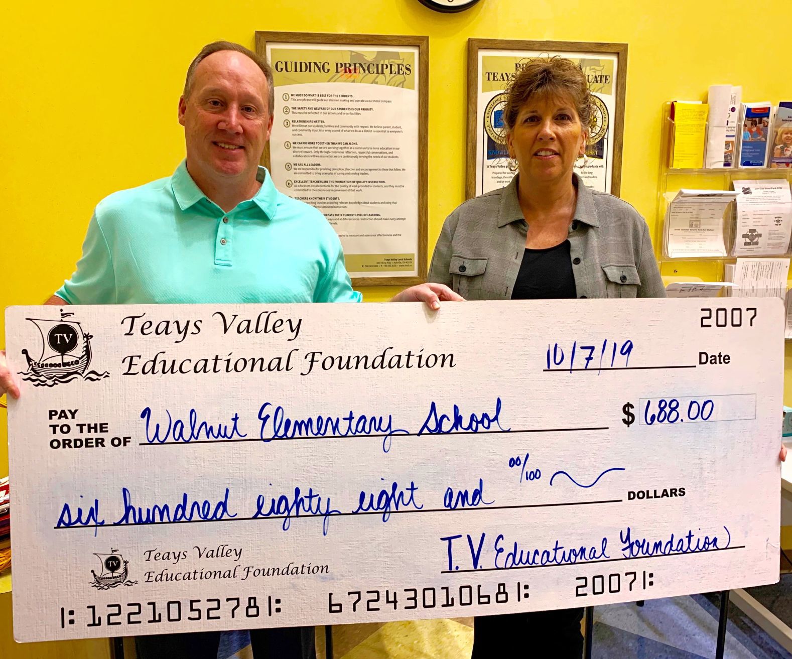 Walnut Elementary receives grant